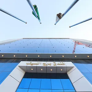 تحقق من التوفر